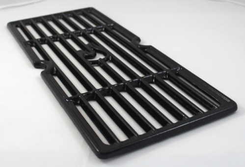 grill parts: 16-7/8" X 7-1/8" Porcelain Coated Cast Iron Cooking Grate Section